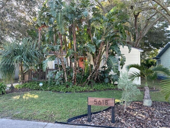 property at 5618-5620 20th Ave S