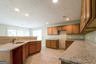 2791 Groovers Lake Point in Lithia Springs, GA - Building Photo - Building Photo