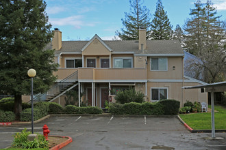 Carmichael Springs Apartments in Carmichael, CA - Building Photo - Building Photo