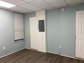 4107 Frederick Ave, Unit 1 in Baltimore, MD - Foto de edificio - Building Photo