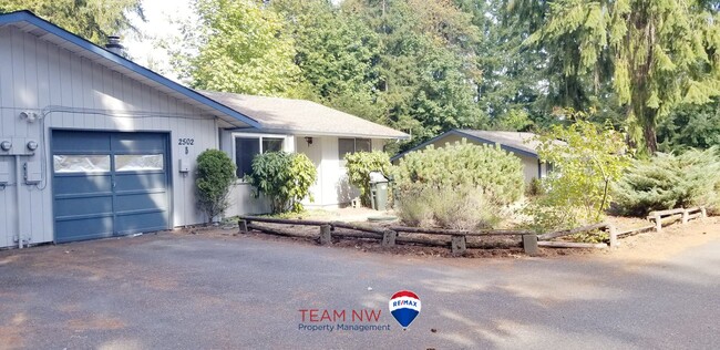 property at 2502 Carpenter Rd SE
