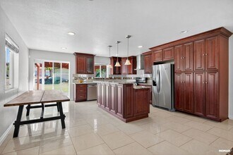 7882 Elder Cir in Denver, CO - Foto de edificio - Building Photo
