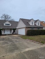 112 Mirabelle Cir in Pensacola, FL - Building Photo