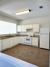 1029 Annazanes Ct in Alpharetta, GA - Foto de edificio - Building Photo