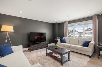 1607-1165 165 St SW in Edmonton, AB - Building Photo - Building Photo