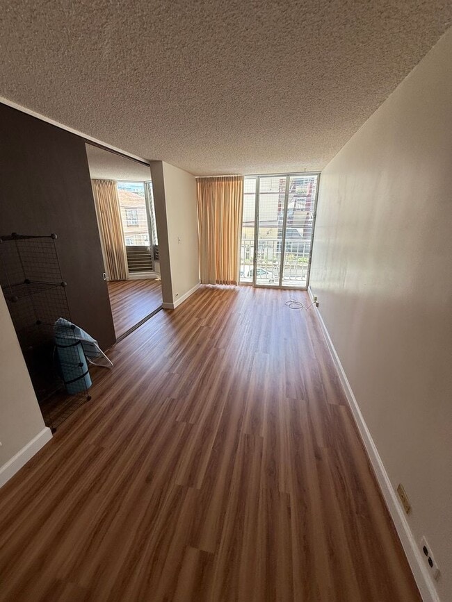1535 Pensacola St in Honolulu, HI - Building Photo - Building Photo