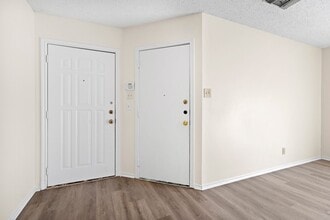 9711 Arcade Ridge in San Antonio, TX - Building Photo - Building Photo