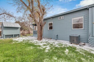 8503 Rosemary Ln in Austin, TX - Building Photo - Building Photo