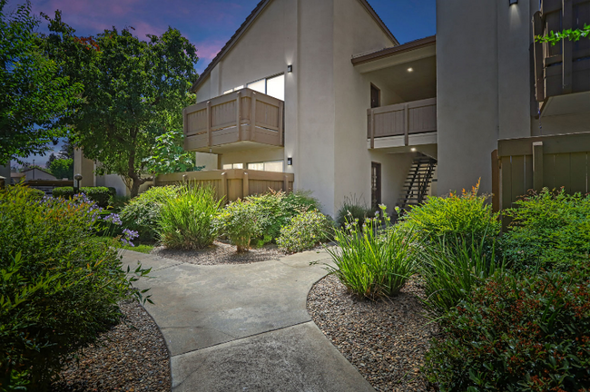 property at 3701 Colonial Dr