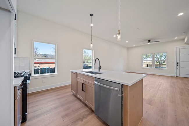 234 E 39th St in Houston, TX - Building Photo - Building Photo
