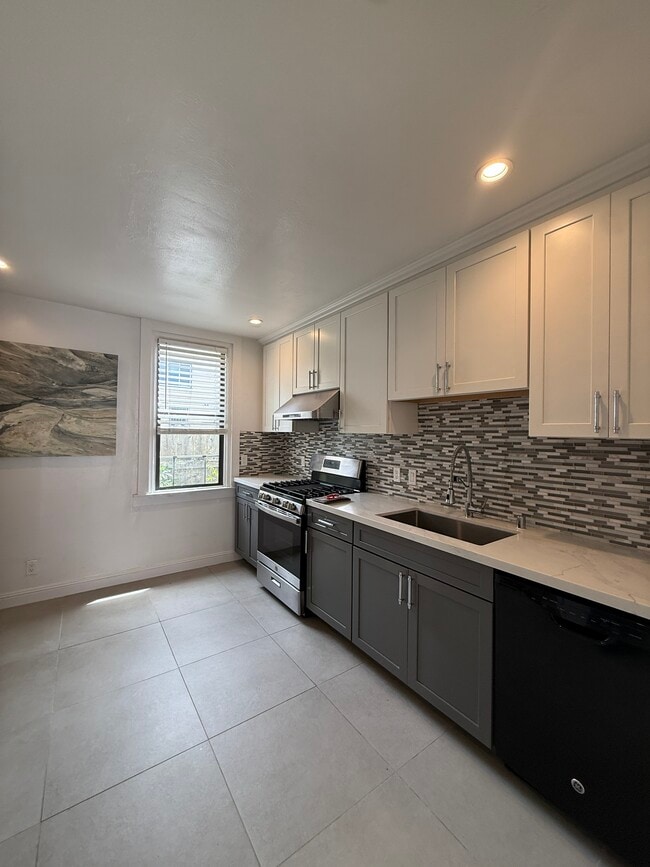 419 Naples St in San Francisco, CA - Foto de edificio - Building Photo