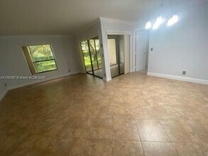 3933 Cocoplum Cir in Coconut Creek, FL - Building Photo - Building Photo