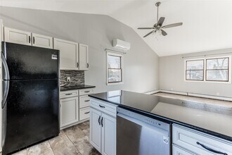 13 Hinton Ave-Unit -Upper in Babylon, NY - Building Photo - Building Photo