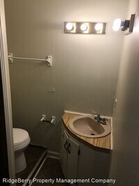 53 Acorn Rd SE photo'