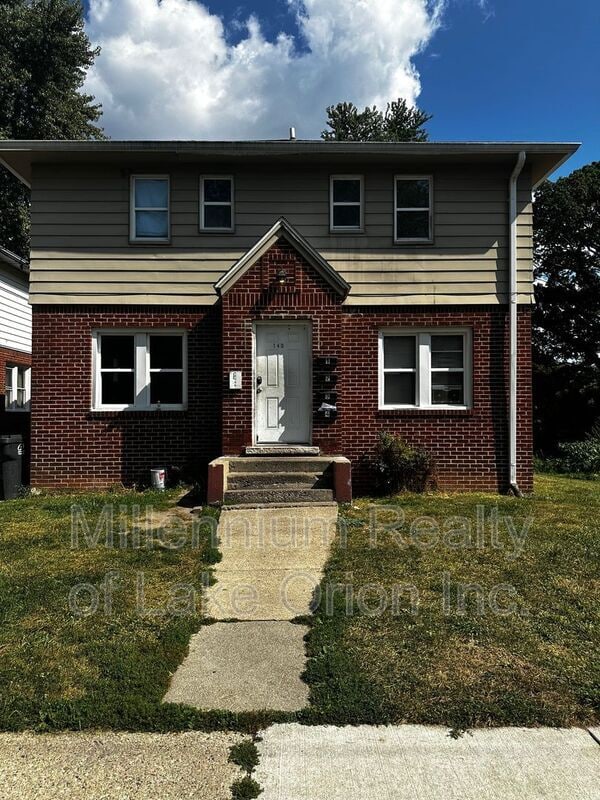 property at 140 Summit St