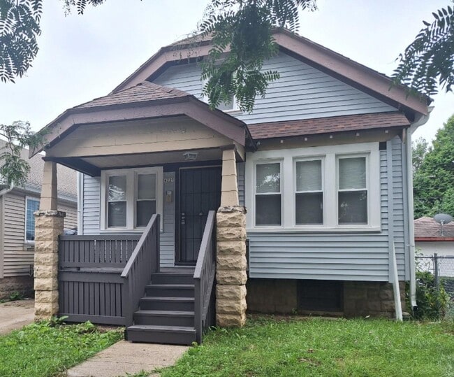 property at 4227 W Bonny Pl
