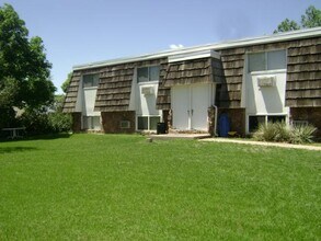 1942 Pecan St in Fort Collins, CO - Building Photo - Building Photo