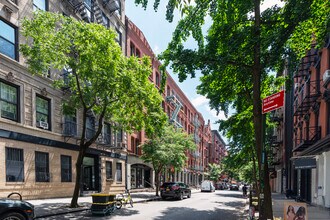 Nolita in New York, NY - Foto de edificio - Building Photo