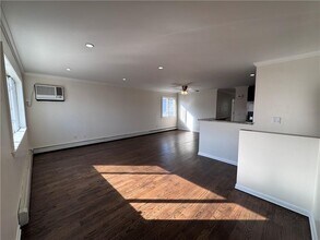 1-81 Beach 98th St in Queens, NY - Building Photo - Building Photo