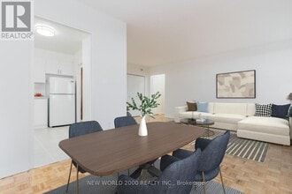 485 Eglinton Ave E in Toronto, ON - Building Photo - Building Photo