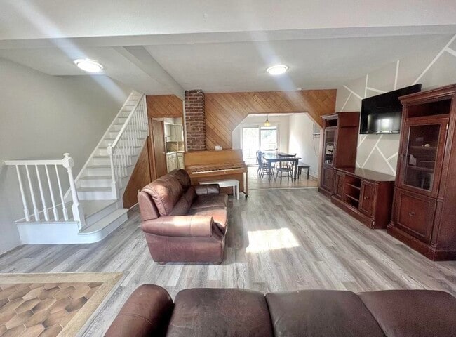 512 76TH St in North Bergen, NJ - Building Photo - Building Photo