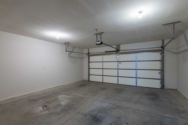 2944 W Swallow St in Springfield, MO - Building Photo - Building Photo