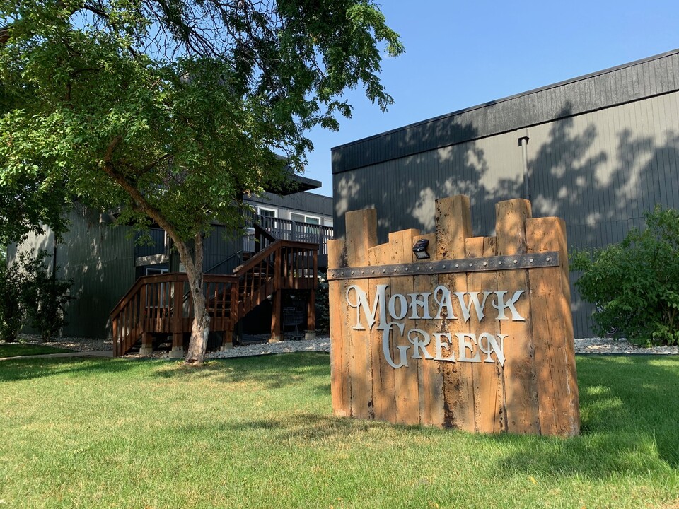 Mohawk Green Apartments in Boulder, CO - Building Photo