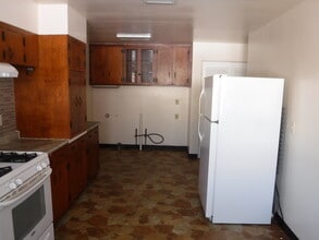 110 Kirby St in Bay City, MI - Building Photo - Building Photo
