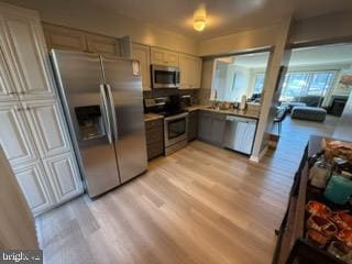 property at 7044 Harbour Village Ct