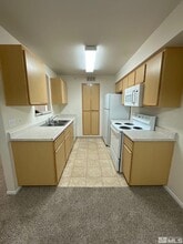 6850 Sharlands Ave., Unit Y2152 in Reno, NV - Building Photo - Building Photo