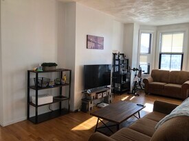 23 Cortes St, Unit 10 in Boston, MA - Building Photo