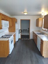 6381 IL-48 in Macon, IL - Building Photo - Building Photo