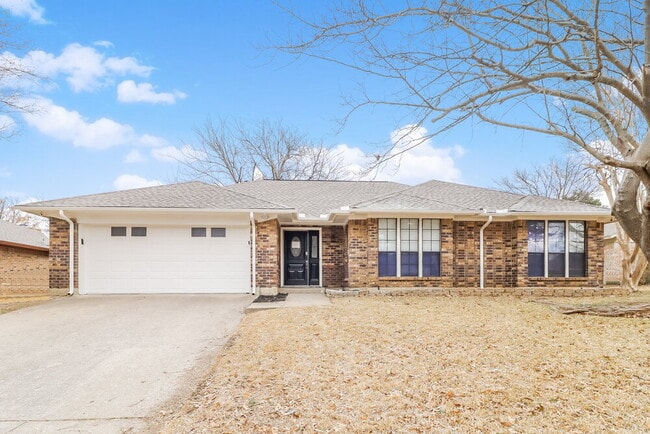 5105 Fairmount Dr