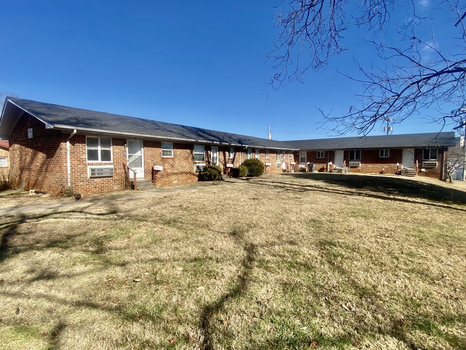 515 Laurel Ave, Unit 1 in Cookeville, TN - Building Photo