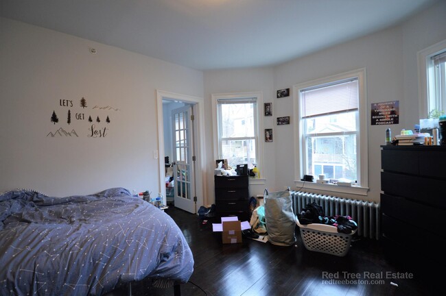 74 Weld Hill St, Unit 2