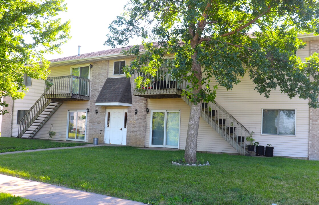 Westcove North in Cedar Rapids, IA - Foto de edificio