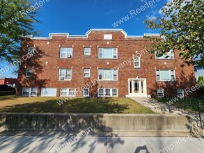 204 Lafayette Street in Griffith, IN - Foto de edificio - Building Photo