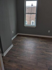 5337 Market St photo'