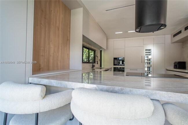 7850 Hawthorne Ave in Miami Beach, FL - Building Photo - Building Photo