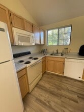 118 Golden Gate Cir in Napa, CA - Building Photo - Building Photo