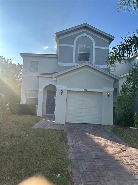 property at 1042 La Mirada Ct