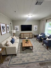 1001 Mac Dr in Sweeny, TX - Building Photo - Building Photo