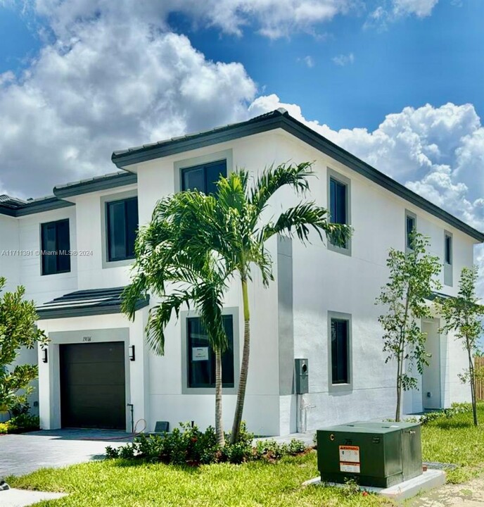 19116 346 Ter in Homestead, FL - Building Photo