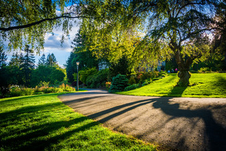 Caufield Place in West Linn, OR - Building Photo - Building Photo