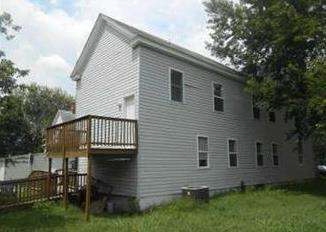 106 W Railroad Ave in Ridgely, MD - Building Photo - Building Photo