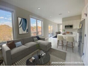 197 Green St, Unit 205 in Boston, MA - Building Photo - Building Photo