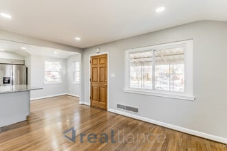 2413 Chapman Rd in Hyattsville, MD - Building Photo - Building Photo