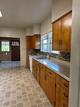 4320 S Kaiser Rd in Stockton, CA - Building Photo - Building Photo