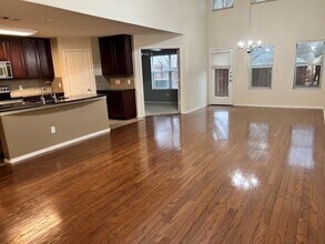 10159 Wake Bridge Dr in Frisco, TX - Foto de edificio - Building Photo