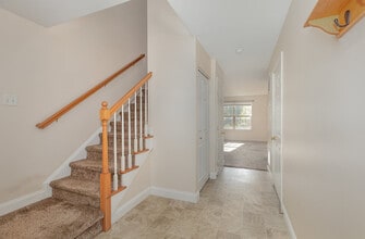 309 Buckley Dr in Harrisburg, PA - Foto de edificio - Building Photo